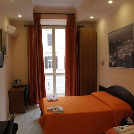 Premier Cavour Hotell Rom Exteriör bild