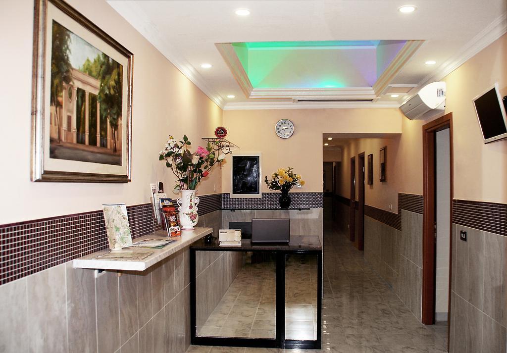 Premier Cavour Hotell Rom Exteriör bild