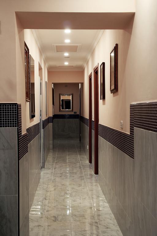 Premier Cavour Hotell Rom Exteriör bild