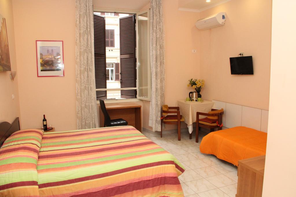 Premier Cavour Hotell Rom Exteriör bild