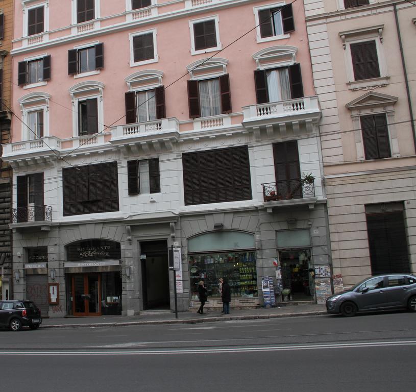 Premier Cavour Hotell Rom Exteriör bild